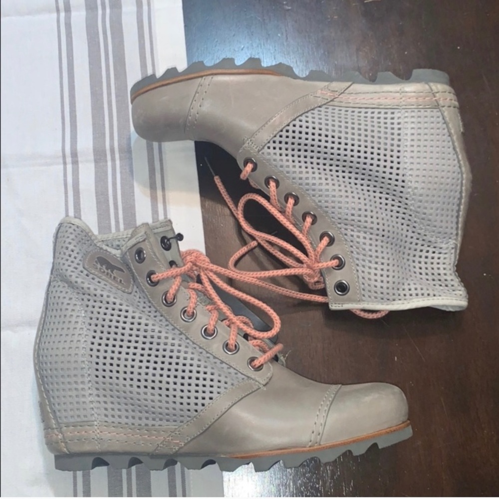 SOREL WEDGES